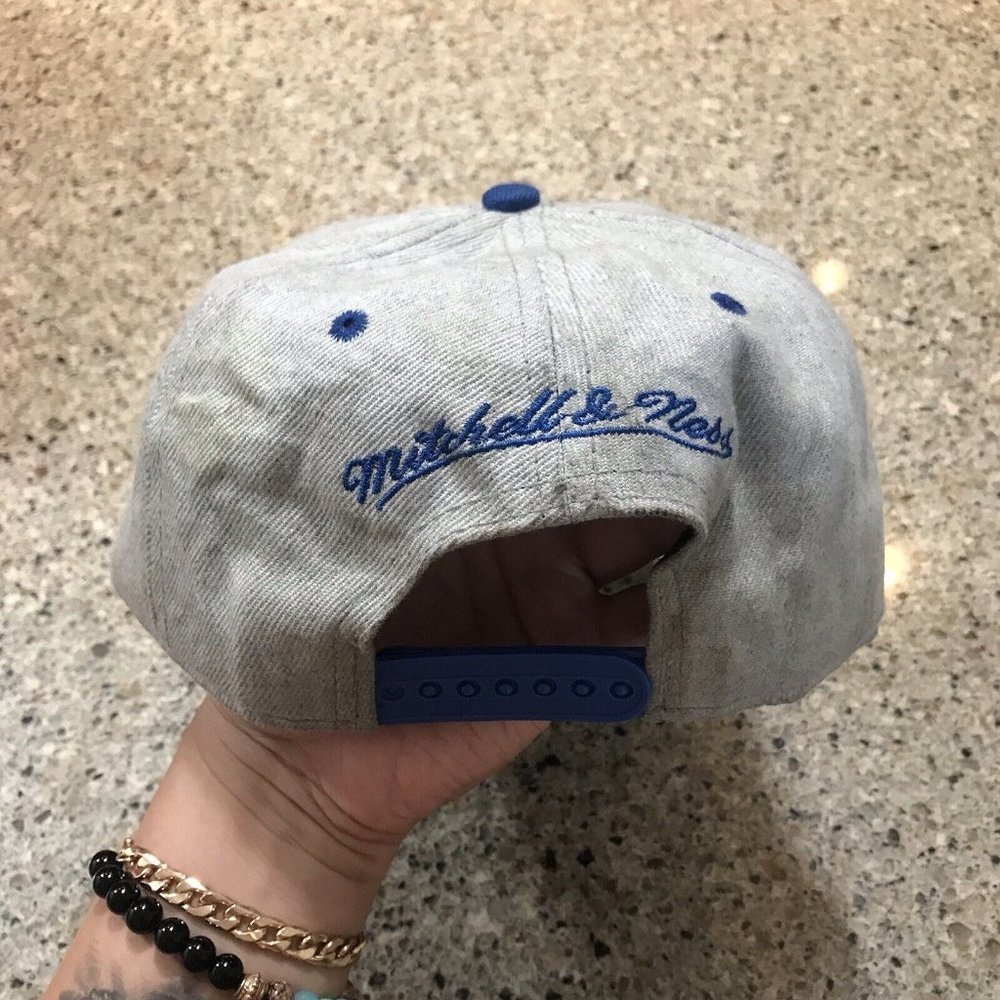 Golden State Warriors Snapback Embroidered Bill Mitchell & Ness NBA Final Hat - Picture 3 of 8